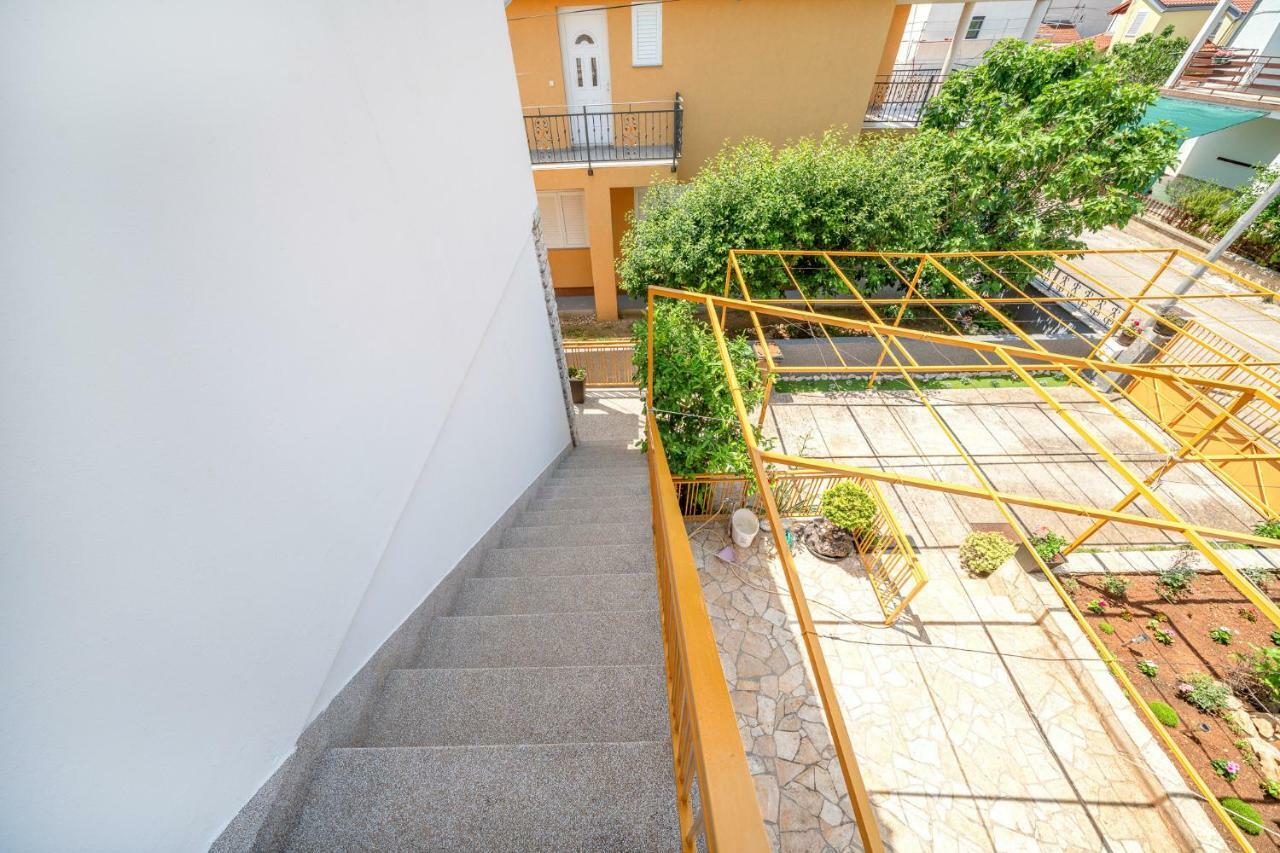 Apartments Klavdija Водице Екстер'єр фото